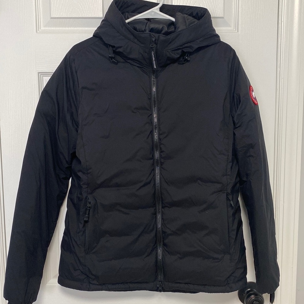 Women Canada Goose Jacket - Picture 2 of 16